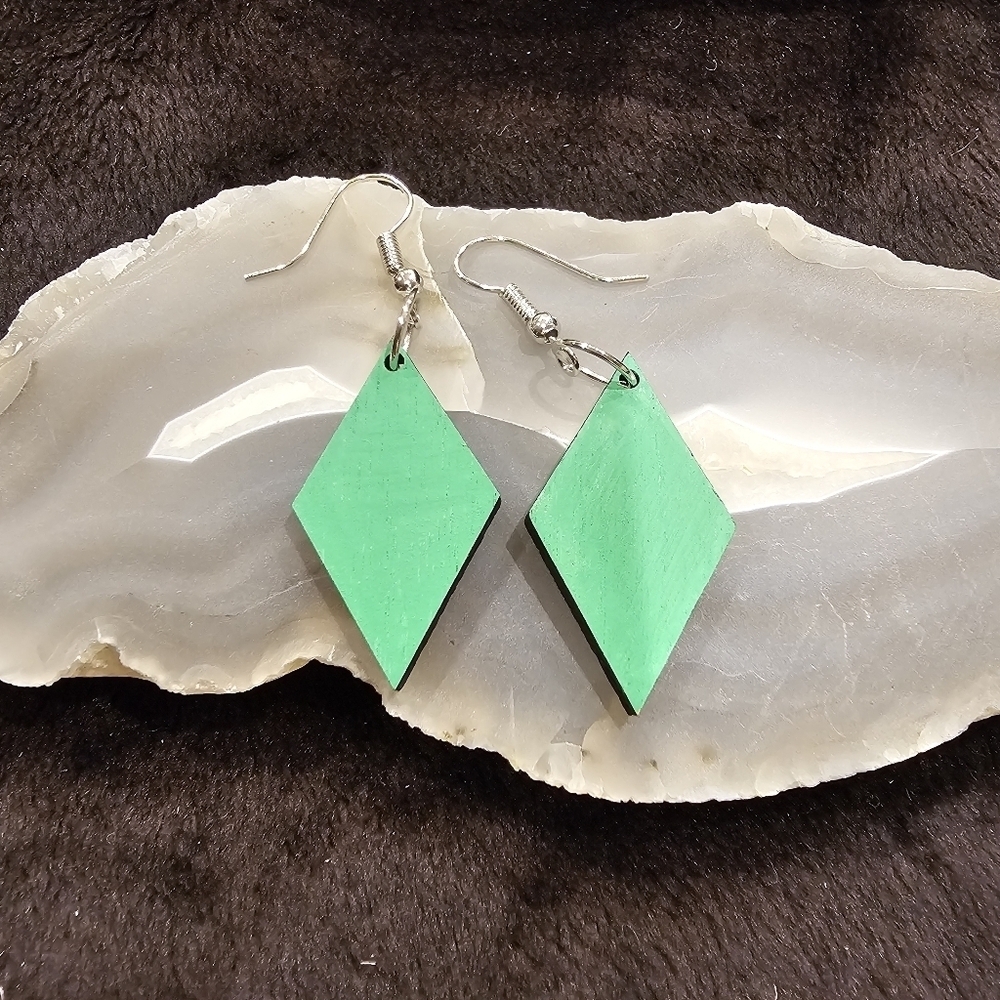 💥4 for $25💥 Laser-cut Diamond Shape Wood Earrings